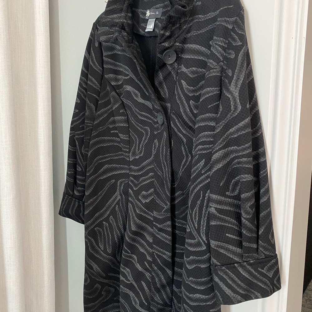 Stylish Black and Gray Women's Coat